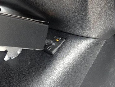 RECARO�i���J���V�[�g�j�@TOYOTA�@�v���E�X�@ZVW51�Ƀ��J���@�G���S���hMV�@�V�[�g�q�[�^�[�t���@�O���C�@����