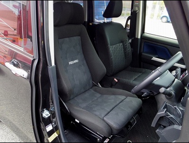 RECARO�i���J���V�[�g�j�@TOYOTA�@TANK�i�^���N�j�Ƀ��J���@�G���S���hMV�@BK�@����