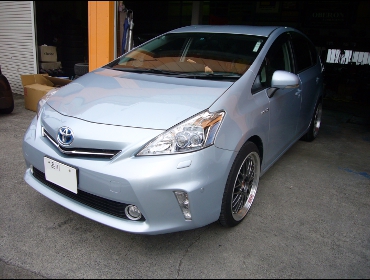 TOYOTA�@�v���E�X����RECARO�i���J���j�V�[�g����