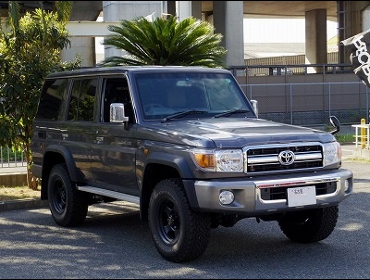 TOYOTA�@�����h�N���[�U�[70�@GRJ76K��RECARO�i���J���j�V�[�g����