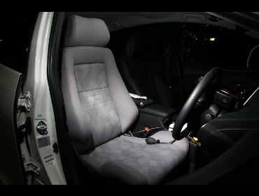 TOYOTA�@�v���E�X�@50��RECARO�i���J���j�G���S���hD�@�V�[�g�q�[�^�[�t���@�O���C�@����