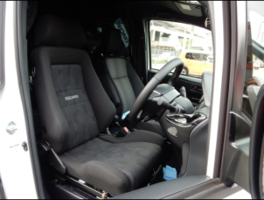 TOYOTA�@���H�N�V�[�@��RECARO�i���J���j�G���S���hD�@BK�@����