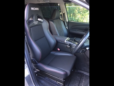 TOYOTA�@�G�X�e�B�}�@�n�C�u���b�h�@AHR20W��RECARO�i���J���jSR-7F�@Lassic BK�@����