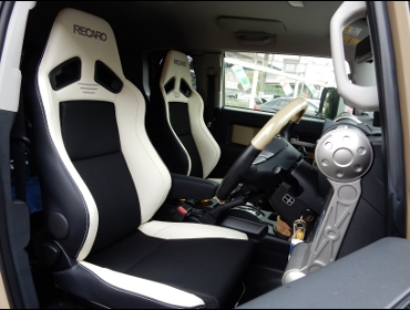 RECARO�i���J���V�[�g�j�@TOYOTA�@FJ�N���[�U�[�@GSJ15W�@�Ɂ@���J���@SR-7F�@Lassic�@���@A/R�@���@SR-7F�@Lassic �@���@����