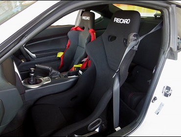 RECARO�i���J���V�[�g�j�@TOYOTA�@86�@ZN6�Ƀ��J���@SP-G�VKK�@���@RS-GE�@����