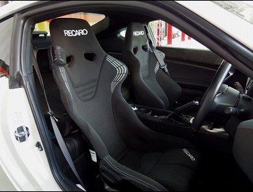 TOYOTA�@86kouki�@ZN6�@�Ɂ@RECARO�i���J���j�@RS-GS�@�V�[�g�q�[�^�[�t���@BK�@���@SR-6�@KK100S�@�V�[�g�q�[�^�[�t���@BK�@����
