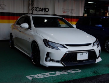 TOYOTA�@�}�[�NX�@GRX133�@�Ɂ@RECARO�i���J���j�V�[�g����