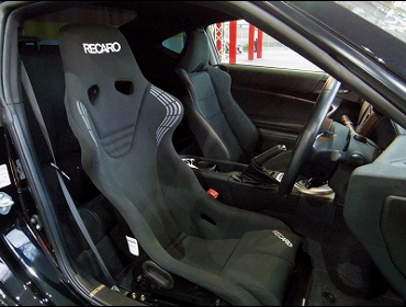TOYOTA�@86�@ZN6�@�Ɂ@RECARO�i���J���j�@RS-GS�@BK�@����