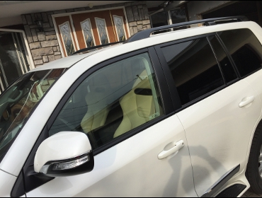 TOYOTA�@�����N��200�@���n���h���ҁ@�h�o�C�d�l�@J200�@�Ɂ@RECARO�i���J���j�V�[�g����