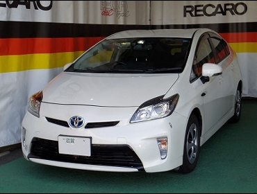 TOYOTA�@�v���E�X30�@�Ɂ@RECARO�i���J���j�@�X�^�C��JC�@�����@