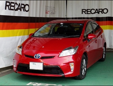 RECARO�i���J���V�[�g�j�@TOYOTA�@�v���E�X�@ZVW30�@�Ɂ@RECARO�i���J���j�@�G���S���hMV�@BK�@����