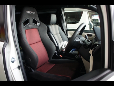 RECARO�i���J���V�[�g�j�@TOYOTA�@�m�A�@ZRR80W�i2019�N�j�@�Ɂ@RECARO�i���J���j�@SR-7F�@GK100�@BK/RED�@�A�[�����X�g�t���@����