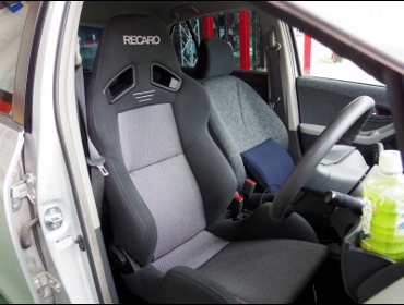 RECARO�i���J���V�[�g�j�@TOYOTA�@���B�b�c�@SCP90�@�Ɂ@RECARO�i���J���j�@SR-7�@GK100�@BK/SIL�@����