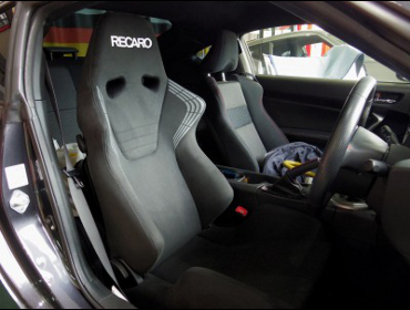 TOYOTA�@86�@ZN6�@�Ɂ@RECARO�i���J���j�@SR-6�@KK100S�@BK�@����