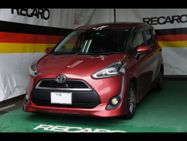 TOYOTA�@�V�G���^�@NSP-170G�i2015�N�j�@�Ɂ@RECARO�i���J���j�@SR-7F�@����@�A�h�o���X�G�f�B�V����2019�@RED�@A/R�@����