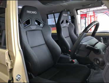 TOYOTA�@�����N��70�i2015�N�j�@�Ɂ@RECARO�i���J���j�@SR-7F�@GK100�@BK/BK�@�~2�@����