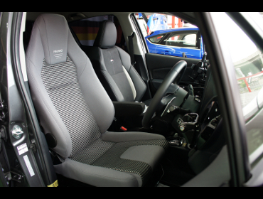 TOYOTA�@���B�b�cGR SPORT�@GR�@NCP131�i2018�N�j�@�Ɂ@RECARO�i���J���j�@LX-F�@IN110�@�O���C�@�A�[�����X�g�t���@����