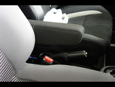 TOYOTA�@���B�b�cGR SPORT�@GR�@NCP131�i2018�N�j�@�Ɂ@RECARO�i���J���j�@LX-F�@IN110�@�O���C�@�A�[�����X�g�t���@����