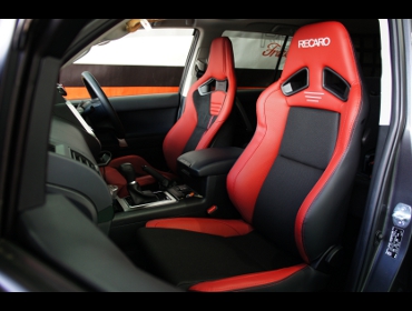 TOYOTA�@�����h�N���[�U�[�v���h�i2018�N�j�@�Ɂ@RECARO�i���J���j�@�X�|�[�c�X�^�[�@CL210H�@RED�@���@SR-7F�@Lassic�@RED�@����