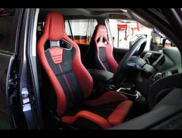 TOYOTA�@�����h�N���[�U�[�v���h�i2018�N�j�@�Ɂ@RECARO�i���J���j�@�X�|�[�c�X�^�[�@CL210H�@RED�@���@SR-7F�@Lassic�@RED�@����