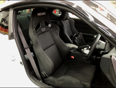 TOYOTA�@86�@GT�i2018�N�j�@�Ɂ@RECARO�i���J���j�@SR-7�@GU100�@BK�@����