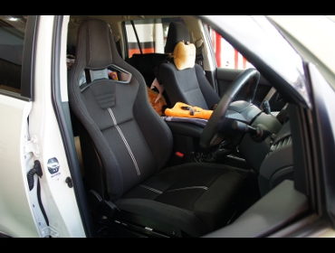 TOYOTA�@�����h�N���[�U�[�v���h�@�Ɂ@RECARO�i���J���j�@�N���X�X�|�[�c�X�^�[�@GK100H�@BK�@����