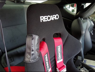 TOYOTA�@86�@ZN6�i2018�N3���j�@�Ɂ@RECARO�i���J���j�@RS-GE�@����