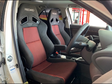TOYOTA�@�����X�N���X�@�Ɂ@RECARO�i���J���j�@SR-7F�@GK100�@BK/RED�@�V�[�g�q�[�^�[�t���@�A�[�����X�g�t���@�~���E�@����