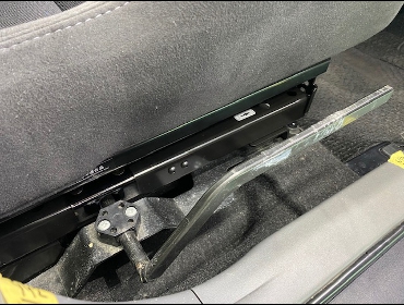 TOYOTA�@�v���E�X5�l���@�Ɂ@RECARO�i���J���j�@SR-7�@GK100�@BK/BK�@����