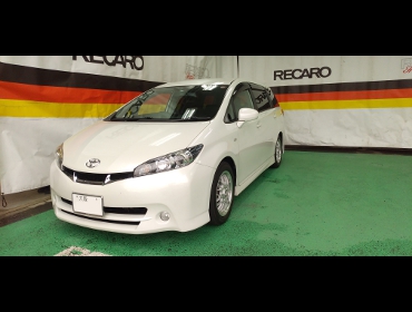 TOYOTA�@�E�B�b�V���@ZGE20W�i2010�N�j�@�Ɂ@RECARO�i���J���j�@SR-7�@GU100�@�u���E���@����