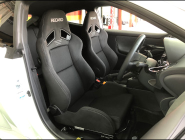 TOYOTA�@GR�����X�i2021�N�j�@�Ɂ@RECARO�i���J���j�@SR-7�@GK100�@BK/BK�@���@SR-7F�@GK100�@BK/BK�@����