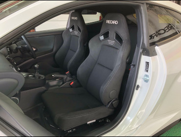 TOYOTA�@GR�����X�i2021�N�j�@�Ɂ@RECARO�i���J���j�@SR-7�@GK100�@BK/BK�@���@SR-7F�@GK100�@BK/BK�@����