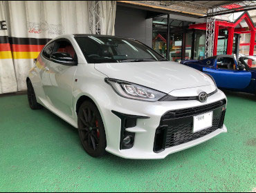 TOYOTA�@GR�����X�@GXPA16�i2020�N�j�@�Ɂ@RECARO�i���J���j�@�X�|�[�c�X�^�[CL210H�@RED�@�o�b�N�J�[�{���V�F���{���T�C�h�J�[�{���@����