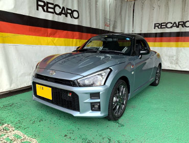 TOYOTA�@�R�y���@LA400A�i2022�N�j�@�Ɂ@RECARO�i���J���j�@RS-GE�@����