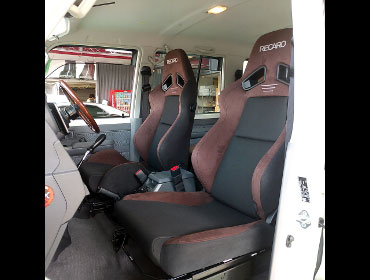 TOYOTA�@�����h�N���[�U�[�@GRJ76K�i2015�N�j�@�Ɂ@RECARO�i���J���j�@SR-7�@GU100�@�u���E���@���@SR-7F�@GU100�@�u���E���@����