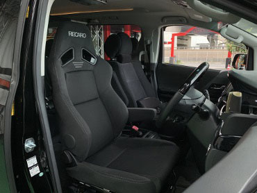 TOYOTA�@�A���t�@�[�h�i2012�N�j�@�Ɂ@RECARO�i���J���j�@SR-7F�@GK100�@����