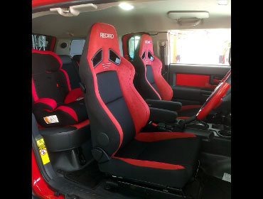 TOYOTA�@FJ�N���[�U�[�i2012�N�j�@�Ɂ@RECARO�i���J���j�@SR-7F�@GU100H�@RED�@�V�[�g�q�[�^�[�t���@�A�[�����X�g�t���@�~���E�@����