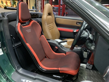 TOYOTA�@MR-S�@ZZW30�i2005�N�j�@�Ɂ@RECARO�i���J���j�@RCS�@BK�V�F��/RED���b�V���@�V�[�g�q�[�^�[�t���@����