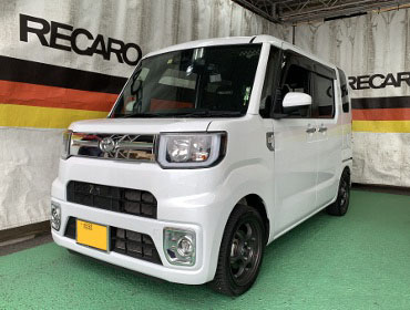 TOYOTA�@�s�N�V�X���K�@LA700A�i2021�N�j�@�Ɂ@RECARO�i���J���j�@SR-7F�@KK100�@BK�@�V�[�g�q�[�^�[�t���@�A�[�����X�g�t���@����