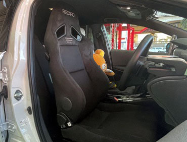 TOYOTA�@�J���[���X�|�[�c�@MZEA12H�@�Ɂ@RECARO�i���J���j�@SR-7F�@GU100H�@BK�@�V�[�g�q�[�^�[�t���@���ʃV���[�g�J�b�g���H�@����