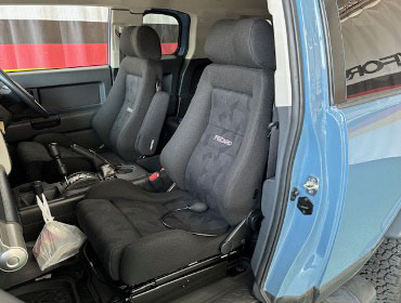 TOYOTA�@FJ�N���[�U�[�@GSJ15W�i2016�N�j�@�Ɂ@RECARO�i���J���j�@�G���S���hLD�@BK�@�~���E�@����