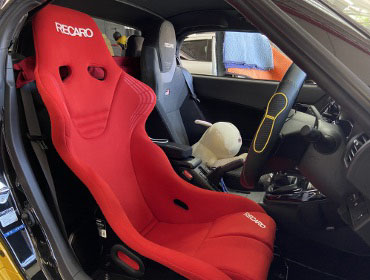 DAIHATSU�@�R�y���@LA400A�i2022�N�j�@�Ɂ@RECARO�i���J���j�@RS-GS�@RED�@����