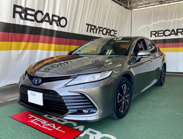 TOYOTA�@�J�����@AXUH70�@�Ɂ@RECARO�i���J���j�@SR-C�@UT100�@SG/MG�@����