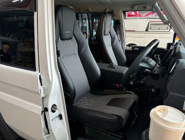 TOYOTA�@�����h�N���[�U�[70�@GDJ76�i2024�N�j�@�Ɂ@RECARO�i���J���j�@LX-F�@WL�@A/R�@BK�@�~���E�@����