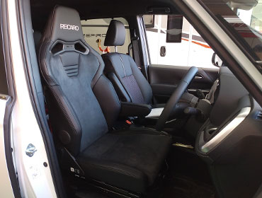 TOYOTA�@�m�A�@6AA-ZWR95W�i2024�N�j�@�Ɂ@RECARO�i���J���j�@SR-C�@UT100�@A/R�@BK�@����