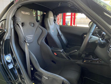 DAIHATSU�@�R�y���@GR�X�|�[�c�@LA400A�i2024�N�j�@�Ɂ@RECARO�i���J���j�@RS-G�@GK�@BK/BK�@����