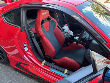 TOYOTA�@GR86�@ZN8�i2021�N�j�@�Ɂ@RECARO�i���J���j�@SR-S�@UT100H�@BK/RED�@����