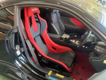 TOYOTA�@GR86�@ZN8�i2024�N�j�@�Ɂ@RECARO�i���J���j�@RSS�@UT�@RED�@����
