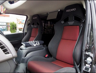 RECARO�i���J���V�[�g�j�@TOYOTA�@���W�A�X�G�[�X�@HDH206V��RECARO�i���J���j�@SR-7F GK100�@BK/RED�@�~2�r�@����