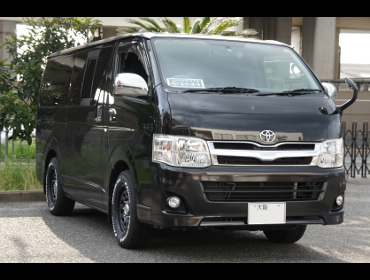 TOYOTA�@�n�C�G�[�X�@200�n��RECARO�i���J���j�V�[�g����